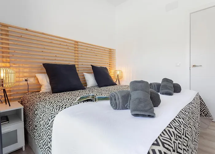 Precioso Con Terraza En La Nogalera By Rent Me *