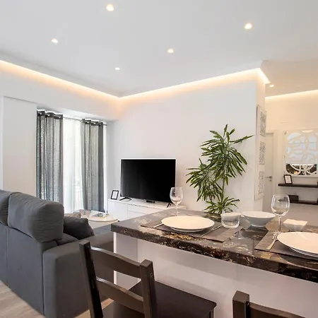 Апартаменты Precioso Con Terraza En La Nogalera By Rent Me Торремолинос